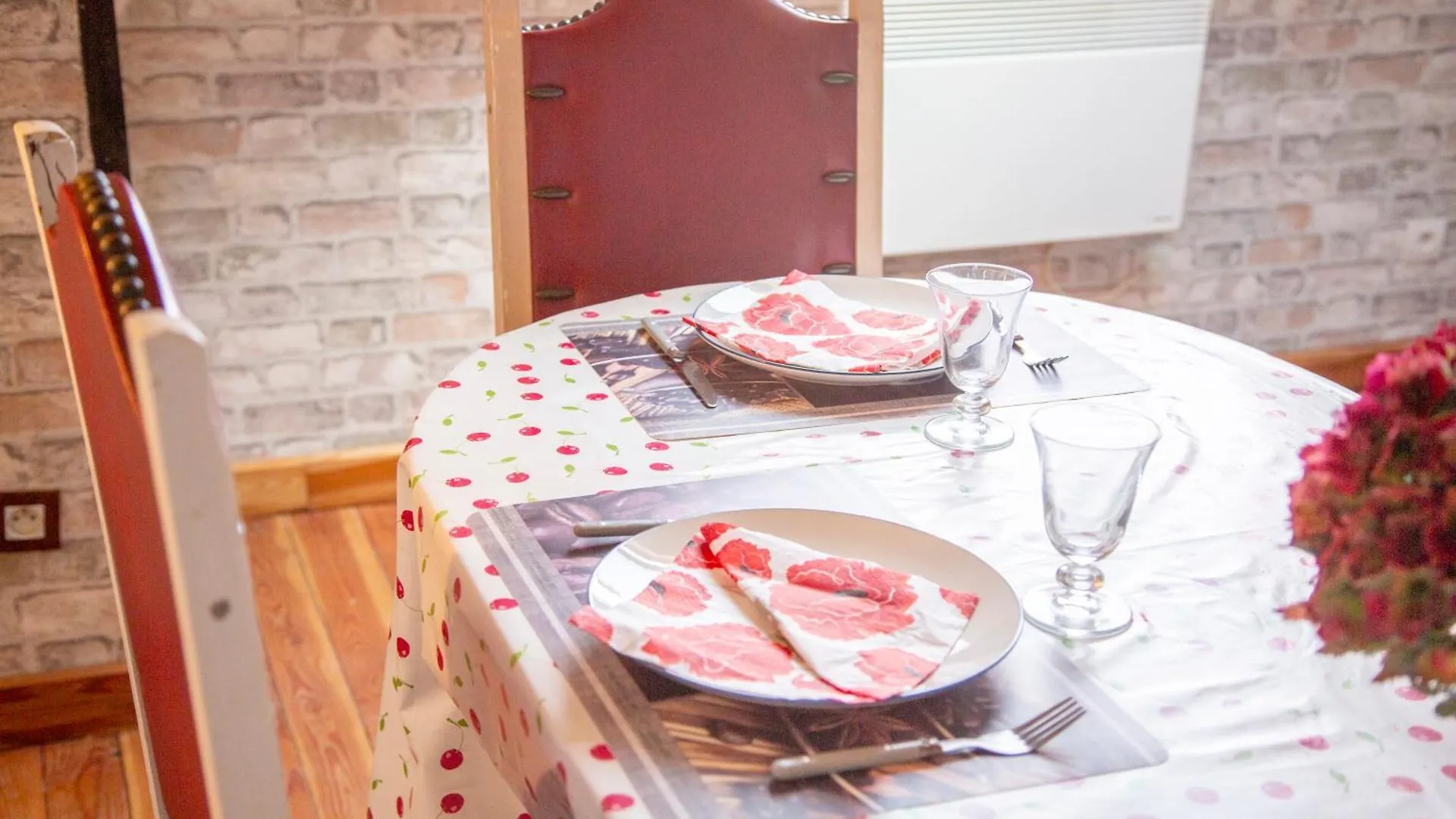Appartement 400M Du Port Douarnenez Apartment